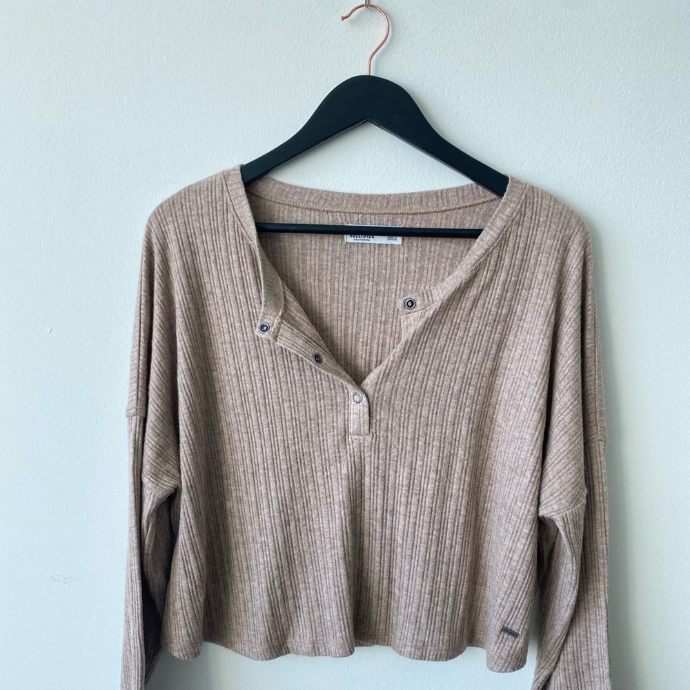 Hollister tan long sleeve top